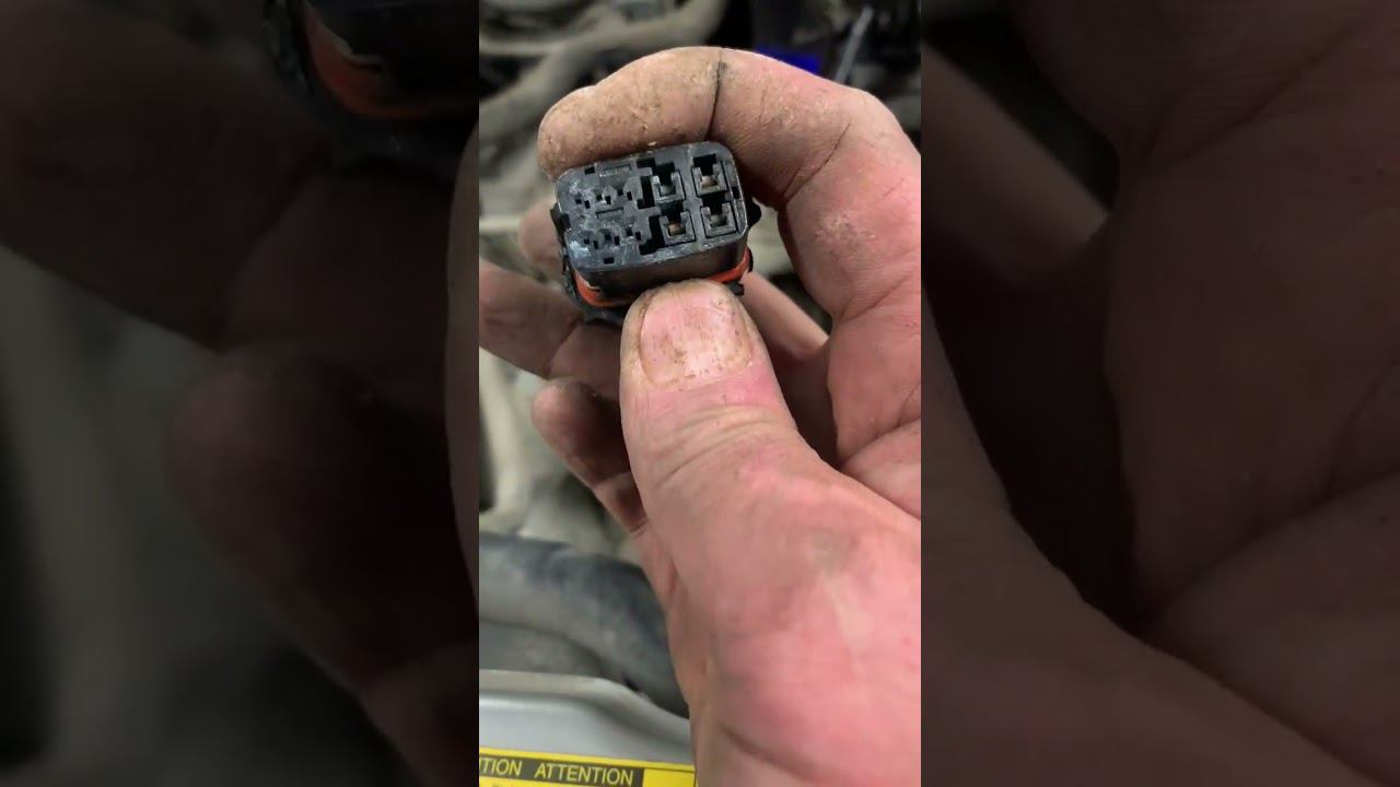 Фишка актуатора АКПП Toyota Prius 20 #приус #lexus #тойота #аква смотреть онлайн