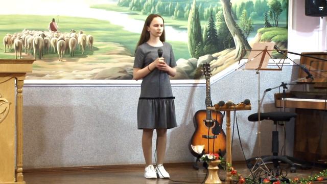 "В день чудесный Воскресенья" Поёт Эвелина. смотреть онлайн
