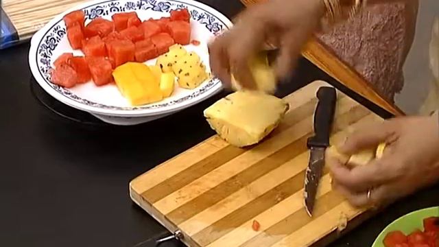 Ruchi - fruit Kabab смотреть онлайн