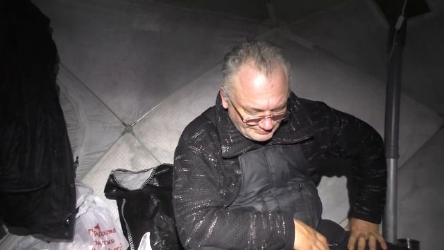 РЫБАЛКА на ЯУЗСКОМ вдх., БАЗА "ПУДЫШИ", последний ЛЁД! смотреть онлайн