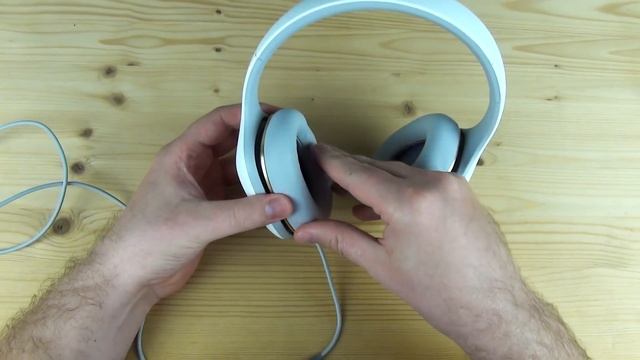 Xiaomi Mi Comfort - стильная гарнитура от народного бренда смотреть онлайн