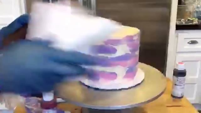 Watercolor Buttercream Tutorial