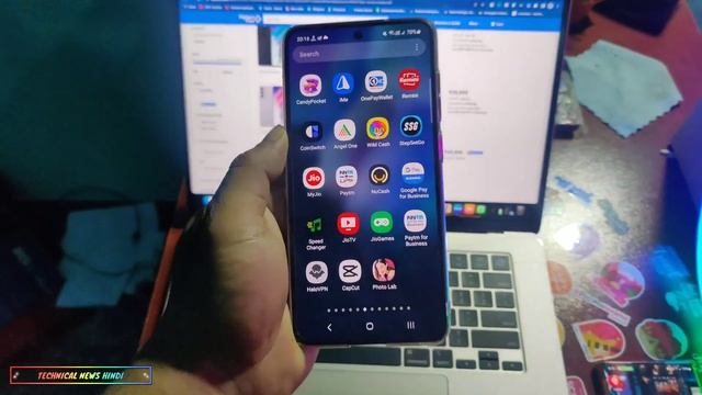 Samsung Galaxy S21FE With Snapdragon 888 vs Exynos 2100 - Let's Test ! which one to buy ? смотреть онлайн