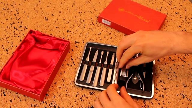 Набор для маникюра и педикюра в подарочной упаковке (цвет крокодиловая кожа) MS-MIX-02