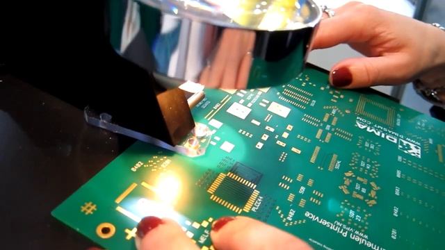 Нарезка интересных моментов выставки elcom 2014 смотреть онлайн