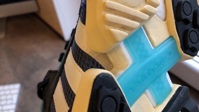 Стоит ли брать adidas ZX Torsion? смотреть онлайн