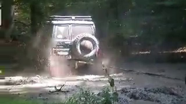 Agnita Free Spirits Ride 2008. Hyundai Galloper Recovered By Land Cruiser