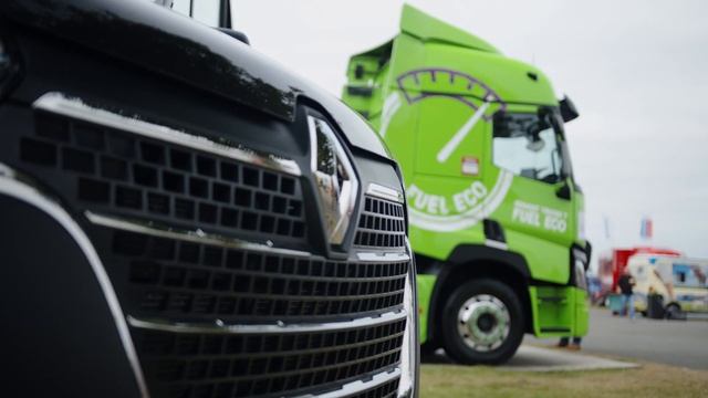 Truckfest Peterborough 2021 | Renault Trucks UK смотреть онлайн