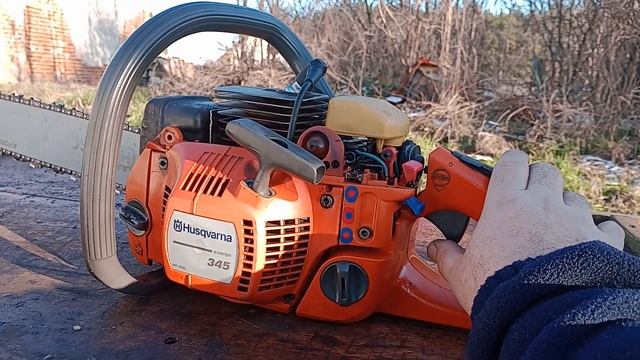 Husqvarna 345.