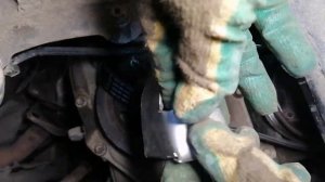 Установка эластичного ремня на моторе H4M.