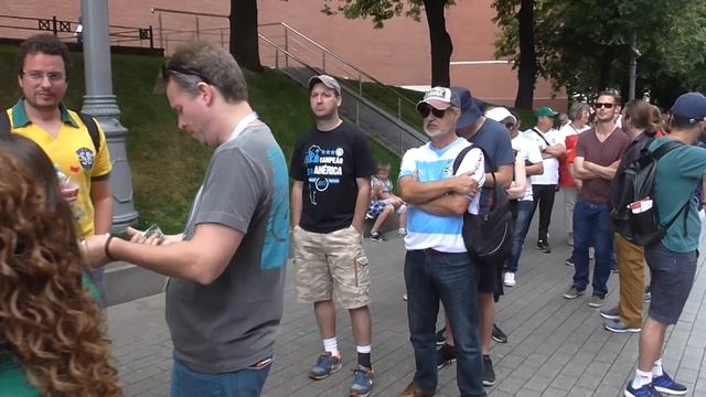 Очередь в мавзолей В.И.Ленина во время ЧМ по футболу 2018. World Cup 2018. смотреть онлайн
