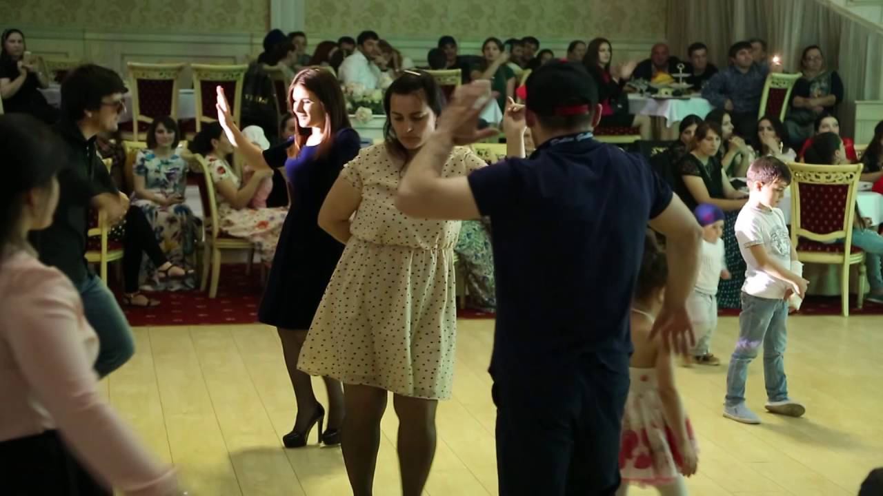 Динара Магомедова на Сольном Концерте К Гусайханова смотреть онлайн