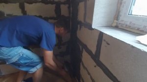 Штукатурка газоблока плиточным клеем (бюджетно и быстро)