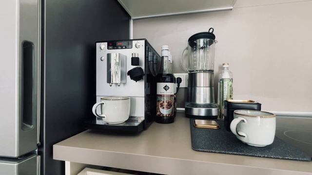 Melitta Caffeo Lattea с сухими сливками (Topping Satro) смотреть онлайн