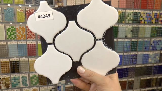 Белая глянцевая керамическая мозаика "арабеска" смотреть онлайн