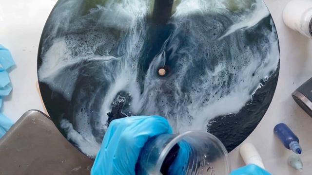 Black Ocean! Epoxy resin wall clock. смотреть онлайн