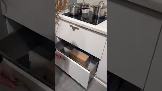 Обзор Кухонный гарнитур Jazz Plus (Кухни и ванные Мария) смотреть онлайн