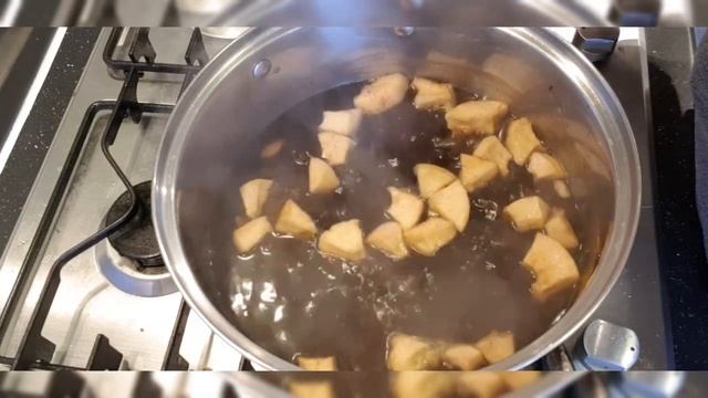 Густой кисель из сухофруктов с молоком. смотреть онлайн