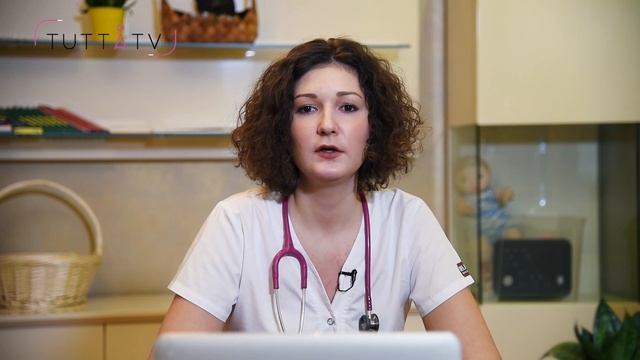 Почему темнеют молочные зубы смотреть онлайн