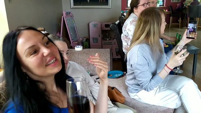 Приглашение в ИРЛАНДСКУЮ СЕМЬЮ. Украинцы в гостях. Колорит. Заботливые ирландцы. смотреть онлайн
