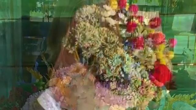 Август Цветочная лавка смотреть онлайн