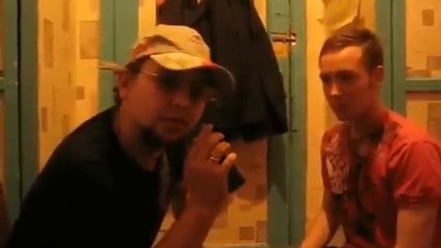 Смешная жизнь у студентов в общежитии! смотреть онлайн