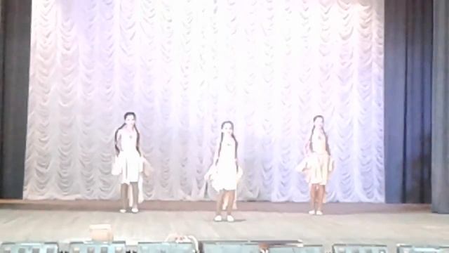 Despacito\ Танец \ Группа "Звёздный прибой" смотреть онлайн