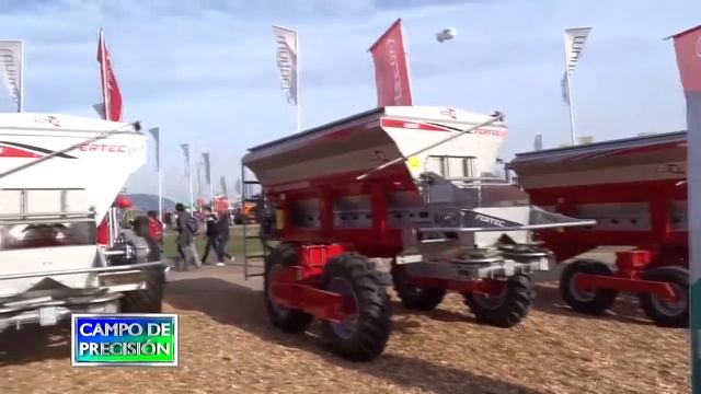 P533B2 – Fertilizadoras y transportes de Fertec смотреть онлайн