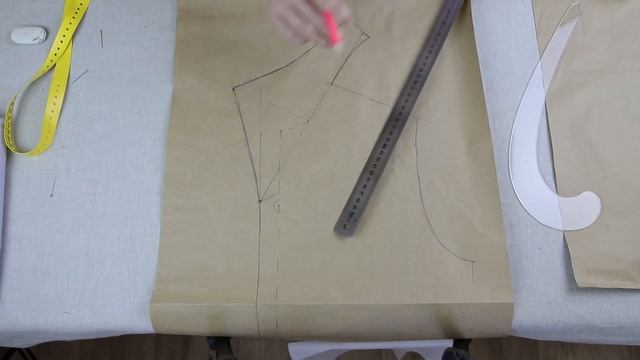 Моделируем воротник апаш легко и быстро.