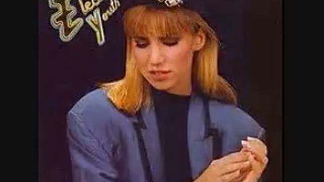 Debbie Gibson Electric Youth ( The Electric Dub Gone Haywire ) смотреть онлайн