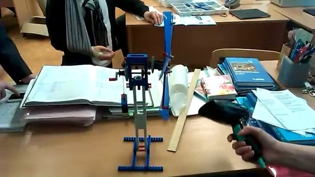 Ветряк. Храповый механизм повернут вправо,без ветра смотреть онлайн