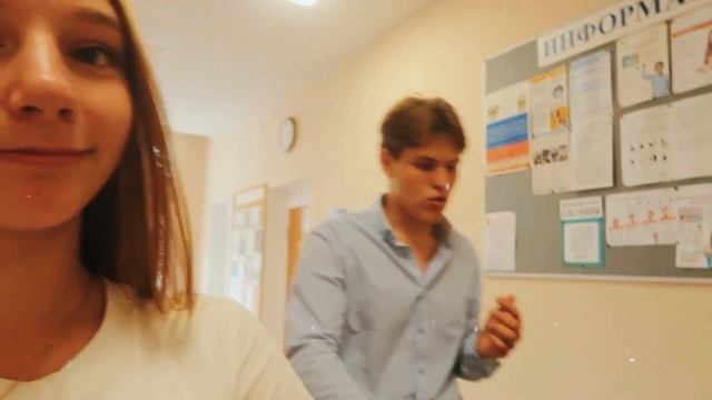 Первый день в 10 классе | 1 сентября VLOG смотреть онлайн