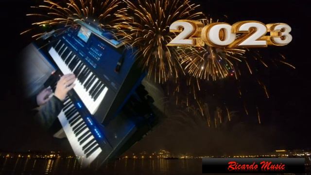 Happy New Year ( Cover Abba ) Richard Damen - Yamaha PSR-SX700 & Medeli AKX10 смотреть онлайн