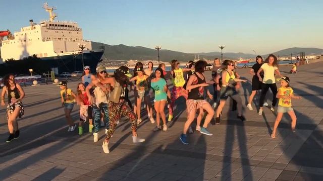 Zumba Fitness в Ростове-на-Дону смотреть онлайн