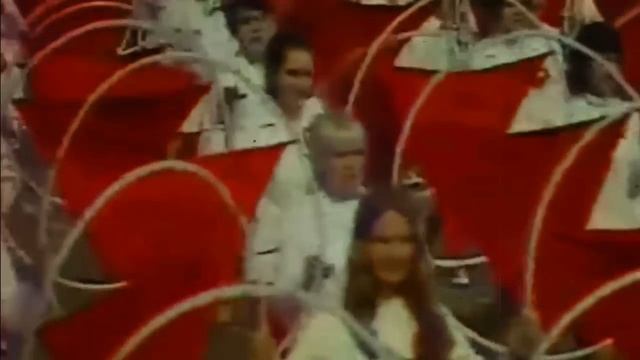 1 МАЯ - история праздника. Что мы отмечаем в Первомай? смотреть онлайн