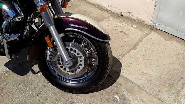 V-star 1100, год выпуска 2000, пробег 24т.м., цена 330т.р. без пробега по РФ. смотреть онлайн