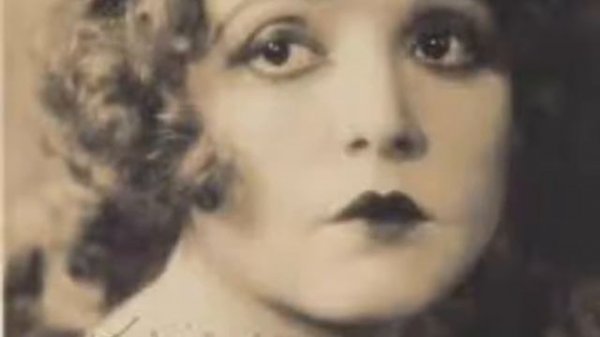 Geraldine Farrar - Gypsy Song from "Carmen"