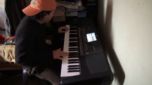 Korg PA 600 El adolescente (Sonido 2000) смотреть онлайн