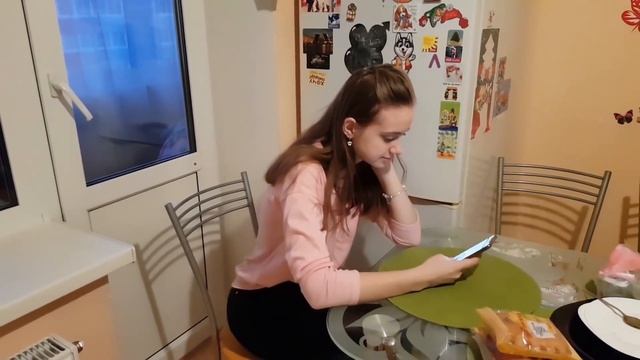 LIFE VLOG: Лика ВЫБИРАЕТ ПРИЧЕСКУ на Выпускной смотреть онлайн