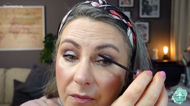 Make-up Quickie #1 | MAYBELLINE Lash Sensational Sky High Mascara | Ist sie wirklich so toll? смотреть онлайн