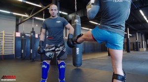 Защита от фронт-кика: уроки тайского бокса с чемпионом мира