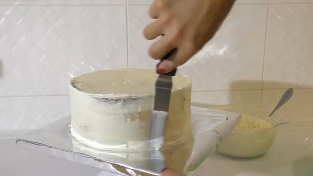 Торт МИННИ МАУС Как выровнять торт КРЕМОМ-ЧИЗ Сборка и украшение торта смотреть онлайн