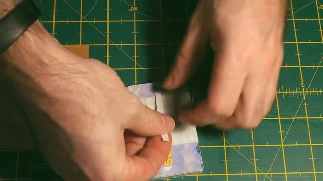 Кожаная мужская сумка своими руками. Часть 2. Внутренние карманы под карточки. смотреть онлайн