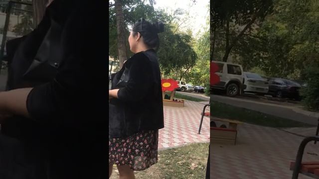 #Яжедед и бабушка говорят что нам нельзя быть на детской площадке смотреть онлайн