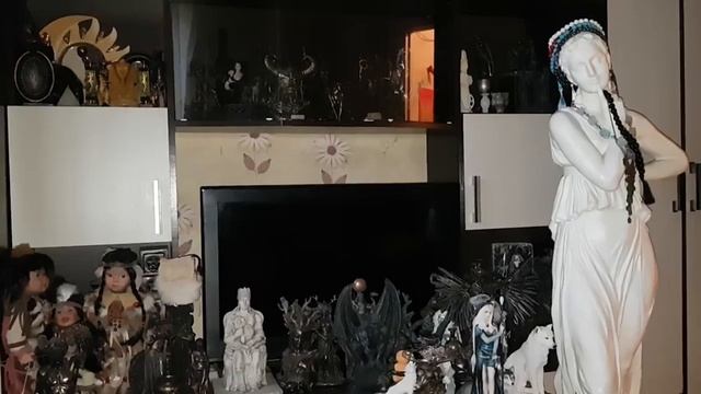 ДЕНЕЖНЫЕ ЗАГОВОРЫ ДЛЯ ВСЕХ ..ИНГА ХОСРОЕВА.. смотреть онлайн