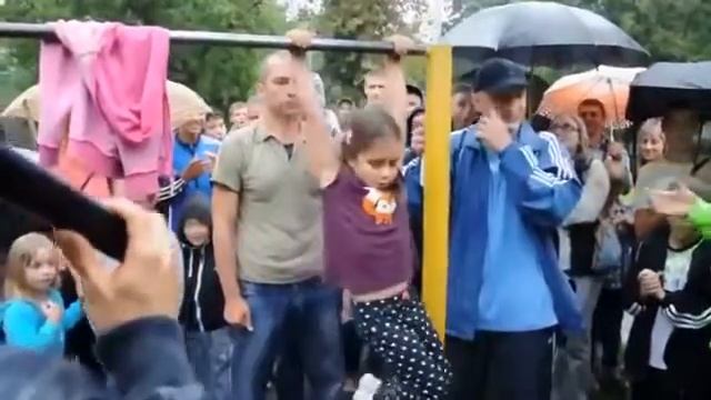 Девочка зверь мне реально теперь стыдно Мир просто поражен ею смотреть онлайн