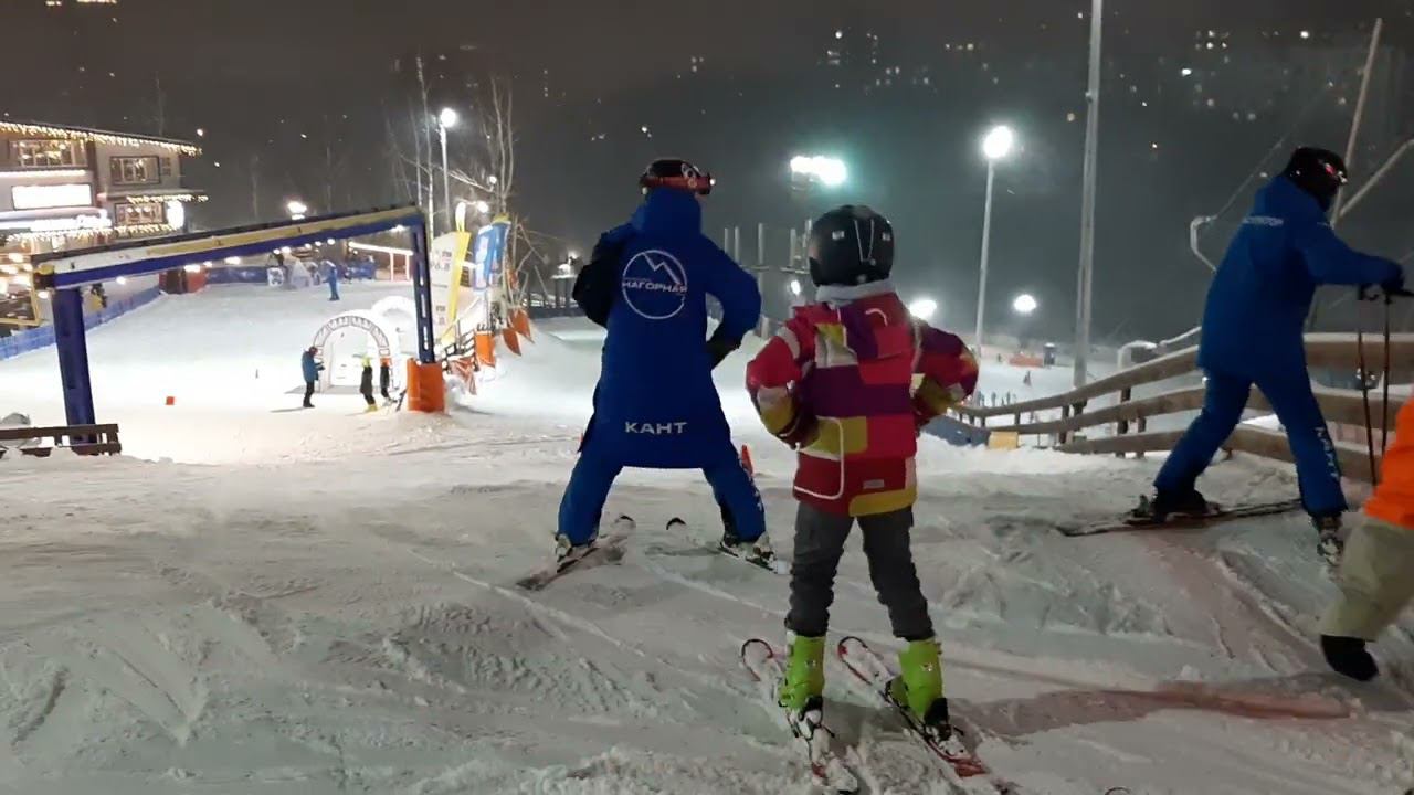 Горные лыжи. Отработка фигур. 24.02.2023