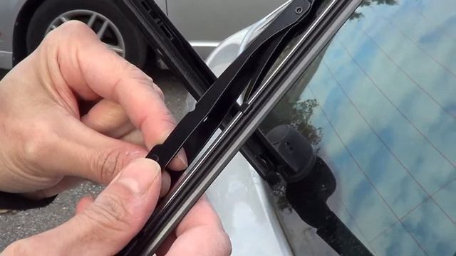 Audi A3 - Rear Wiper Blade Replacement смотреть онлайн