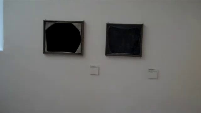 Leo Moctezuma visits the Picasso Museum in Antibes смотреть онлайн