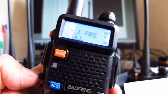 Baofeng UV-5R 2012 года и косяки UV-5R (YABAO UV-9A) 2016 года. смотреть онлайн
